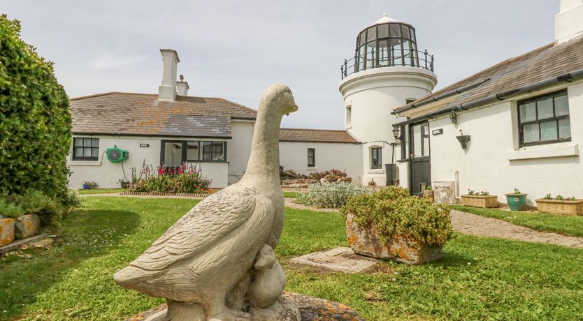 Photo of Old Higher Lighthouse Stopes Cottage