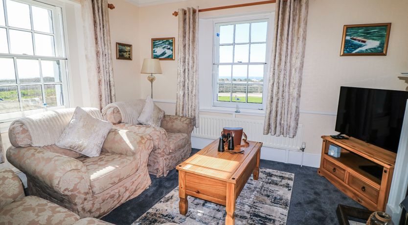 Photo of Old Higher Lighthouse Stopes Cottage