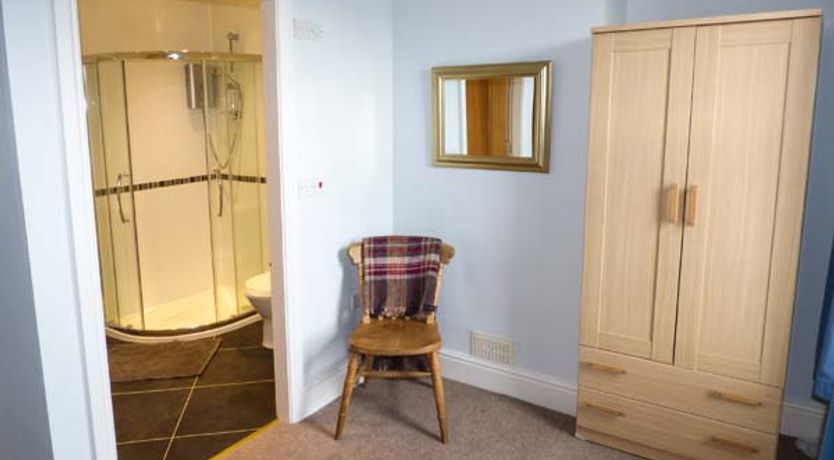 Photo of 2 West View