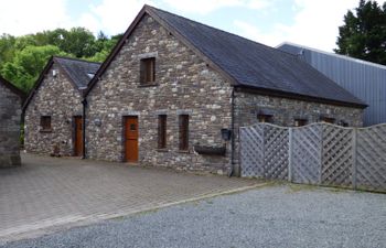 Riverside Barn Holiday Cottage