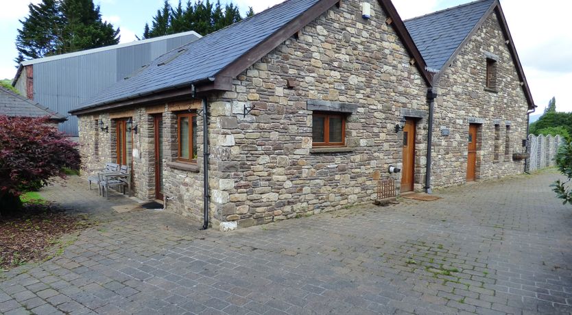 Photo of Riverside Barn