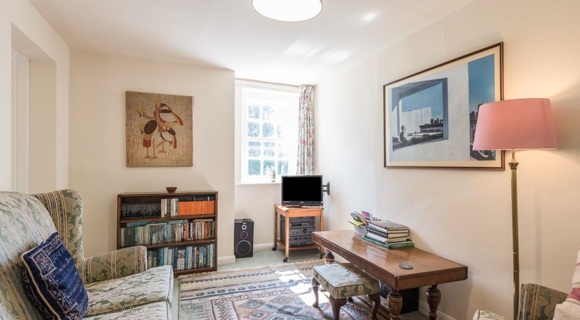 Photo of The Old Schoolhouse and Cottage