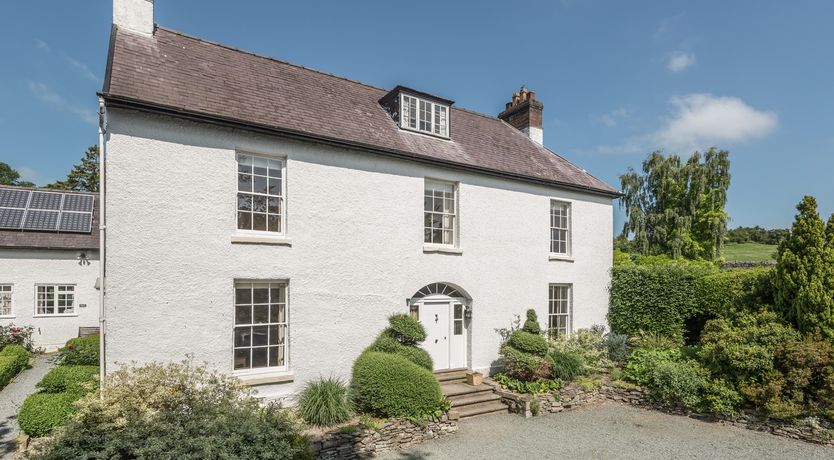 Photo of The Old Schoolhouse and Cottage