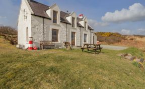 Photo of Red Chimneys Cottage