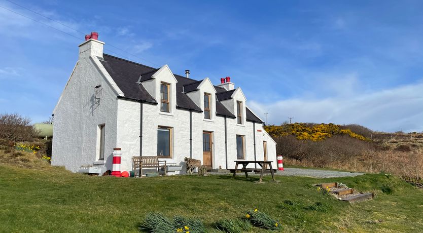 Photo of Red Chimneys Cottage