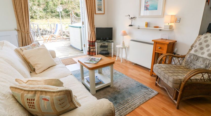 Photo of Waterside Cottage