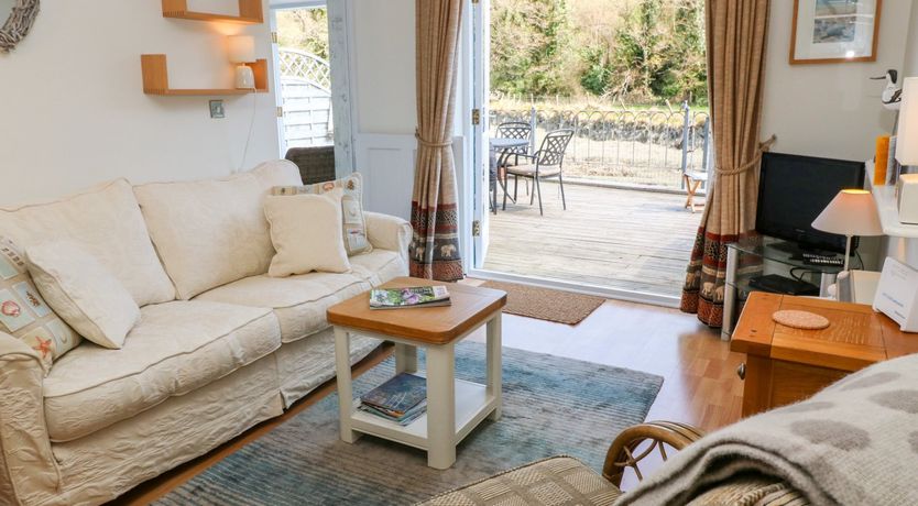 Photo of Waterside Cottage