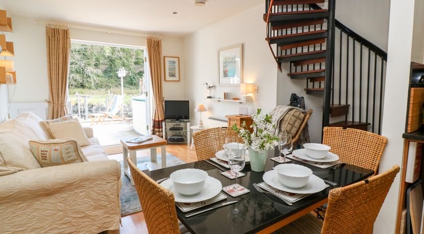 Photo of Waterside Cottage