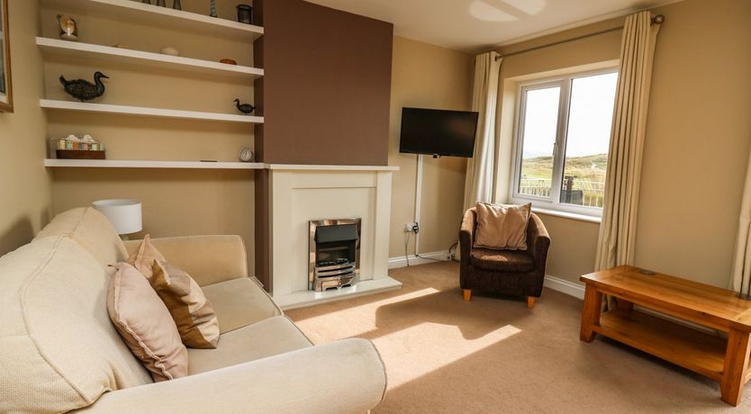 Photo of Ty'r Heulwen