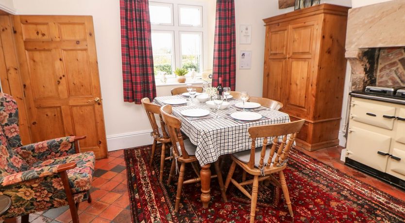 Photo of Quarry House