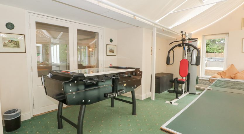 Photo of Rosehill Manor