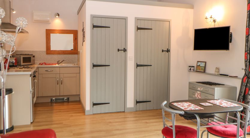 Photo of Snowy Owl Barn