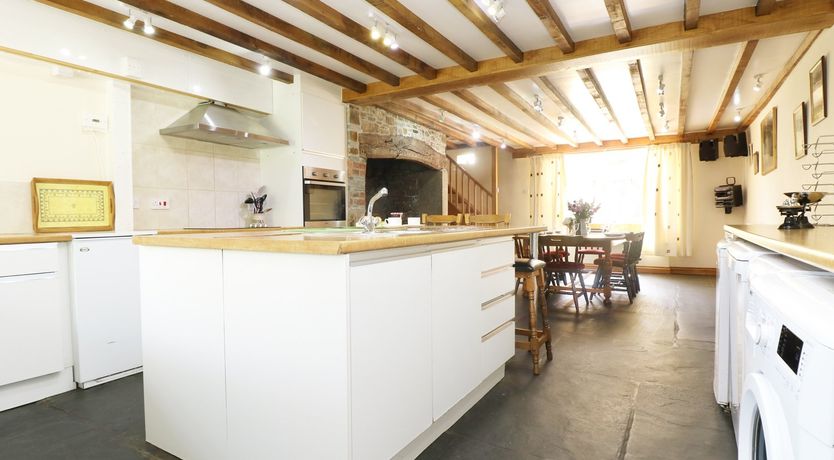 Photo of Eastcott Farmhouse