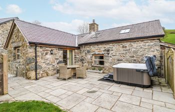 Briws Holiday Cottage