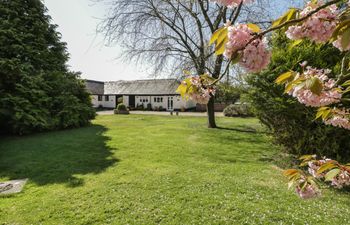 Corner Cottage Holiday Cottage