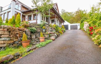 Little Danescroft Holiday Cottage