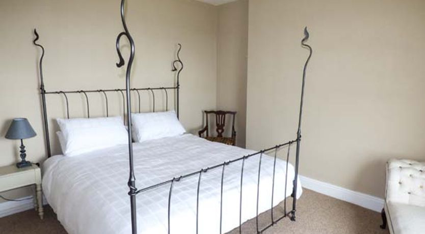 Photo of Sea View Apartment
