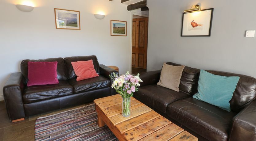 Photo of Hoodgill Barn