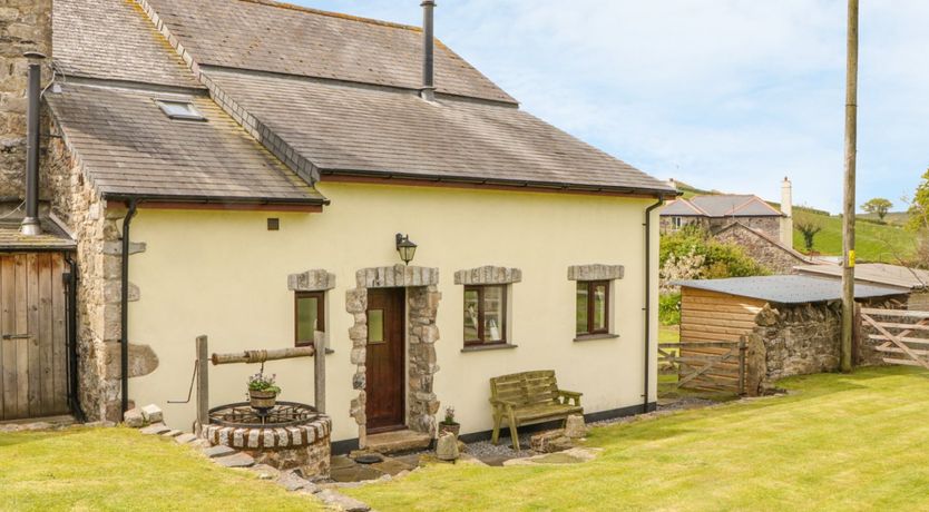 Photo of Higher Whiddon Farm Whiddon Well