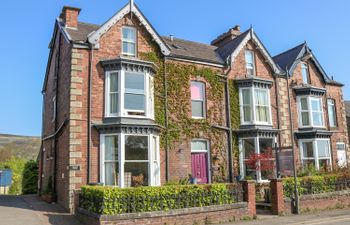 Talbot House Holiday Cottage