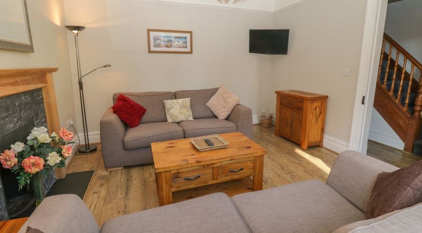 Photo of 48 Oak Street