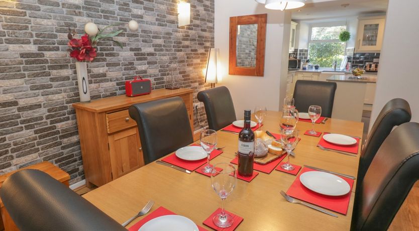 Photo of 48 Oak Street