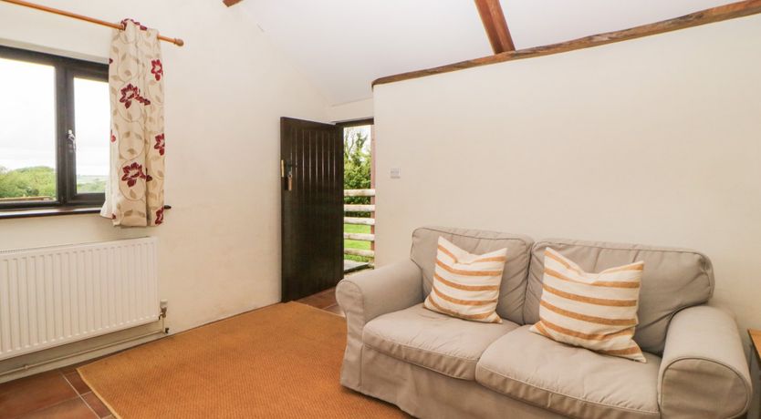 Photo of Nestling Barn