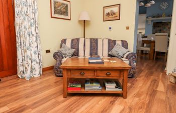 Deekswood Holiday Cottage