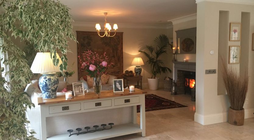 Photo of Luxury Lodge Tinakilly