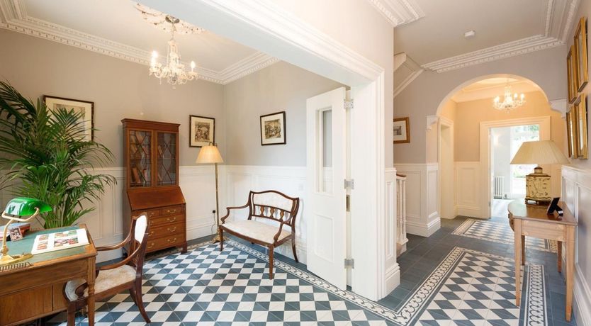 Photo of Lavish Period Residence