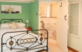 Photo of granary-cottage-10