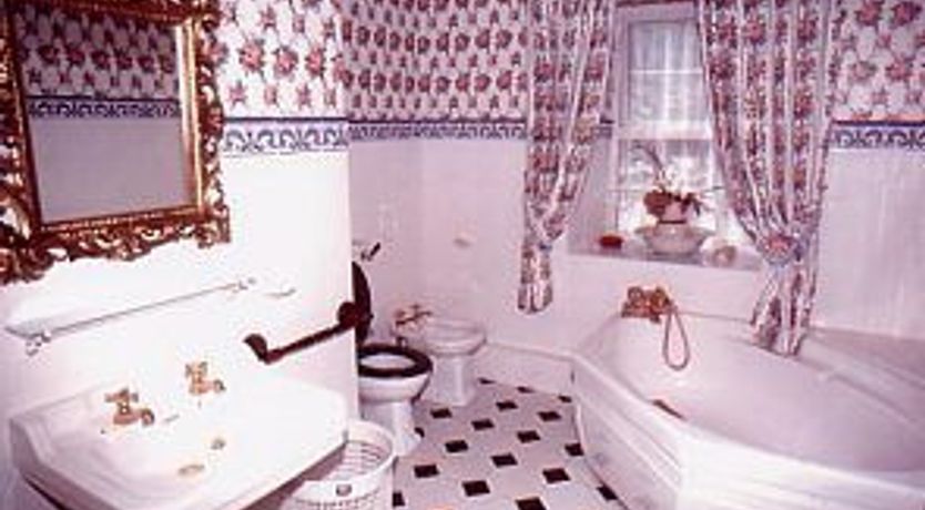 Photo of Georgian Country Home