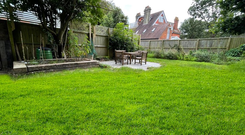 Photo of 5 The Nab House