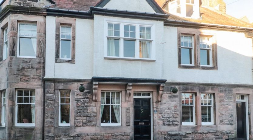 Photo of Iona 10 Palace Street East