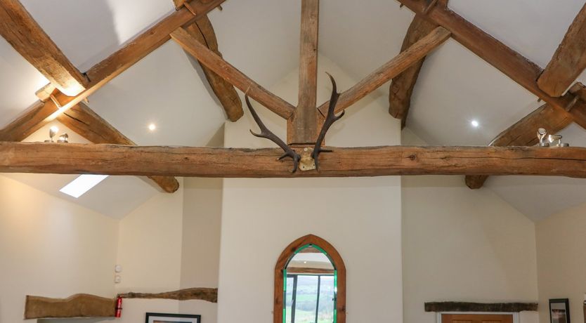 Photo of The Old Robin Hood