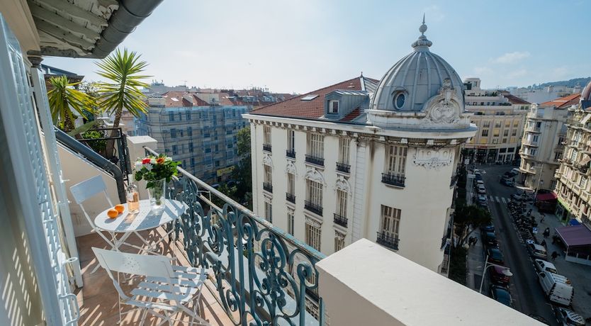 Photo of Gabrielle - Amazing Balcony
