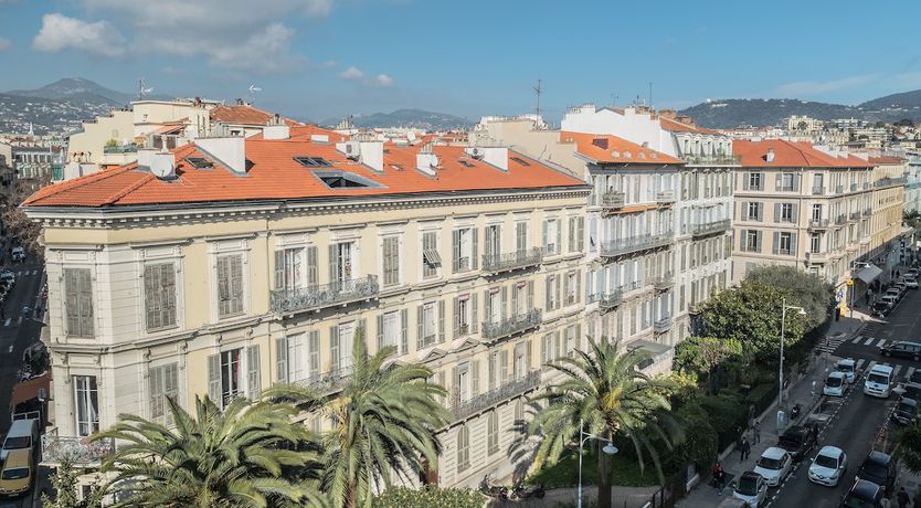 Photo of Gabrielle - Amazing Balcony