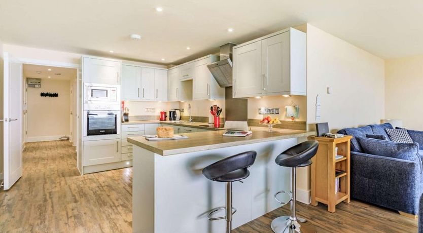 Photo of 2 Bed in Westward Ho