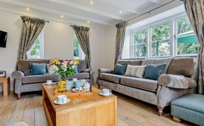 Photo of 3 Bed in Hayle