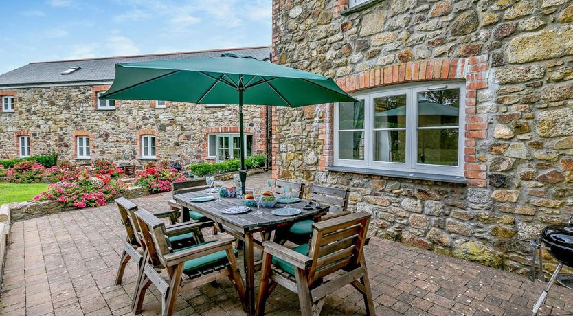 Photo of 3 Bed in Hayle