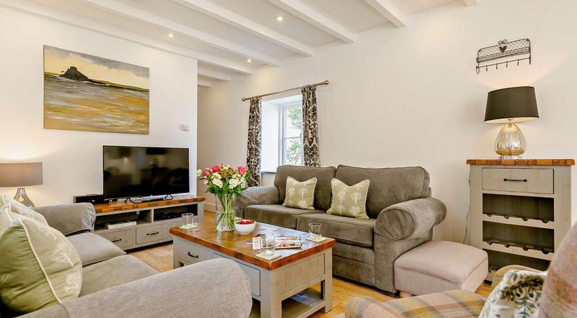 Photo of 2 Bed in Hayle