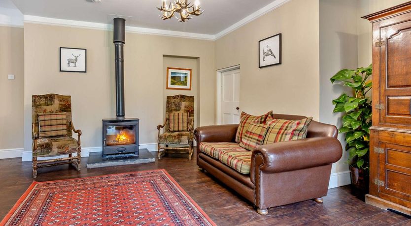 Photo of 5 Bed in Machynlleth