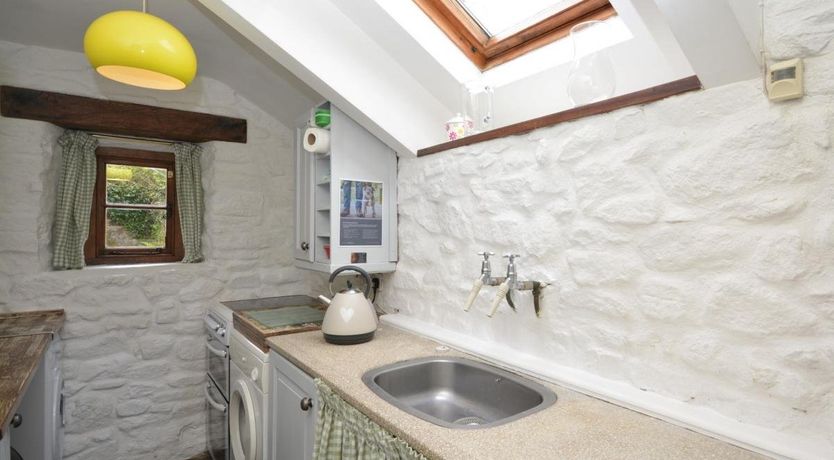 Photo of 3 Bed in Widecombe-in-the-Moor