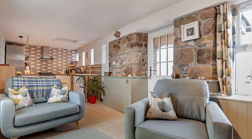 Photo of 1 Bed in Alves