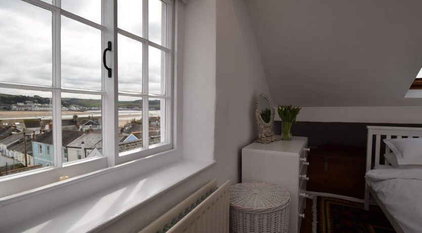 Photo of 3 Bed in Appledore