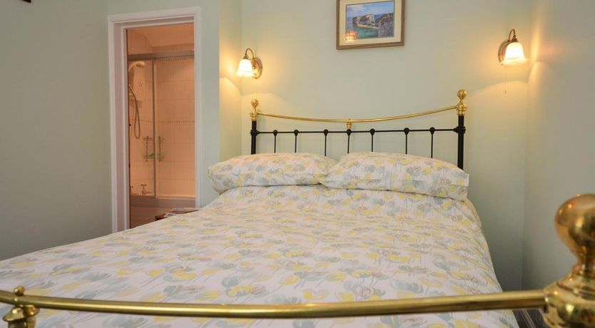 Photo of 1 Bed in Hazelbury Bryan