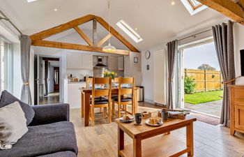 2 Bed in Great Yarmouth Holiday Cottage