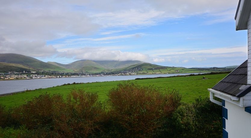 Photo of Dingle Tides - Majestic Seafront Property