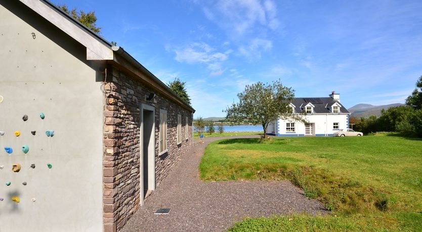 Photo of Dingle Tides - Majestic Seafront Property