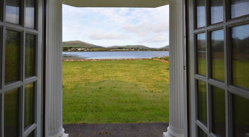 Photo of Dingle Tides - Majestic Seafront Property